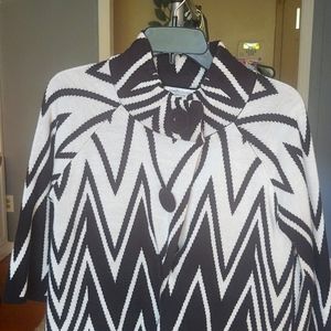 John Paul Richard waist length petite small black/white sweater jacket